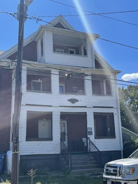 233-235 Centre St, Springfield, MA 01151 photo 4