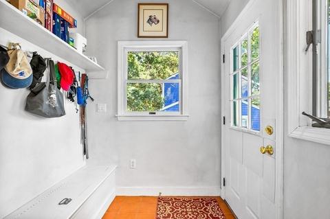 2 Pleasant Cir, Canton, MA 02021 photo 7