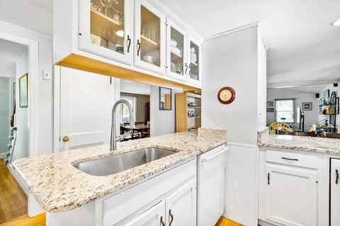 2 Pleasant Cir, Canton, MA 02021 photo 6
