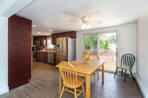 36 Freeman St, Blackstone, MA 01504 photo 4