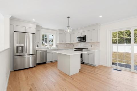 9 Porter Ter, Beverly, MA 01915 photo 4