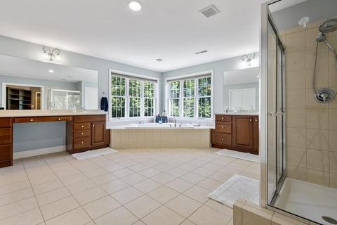 28 Robin Hill Rd, Danvers, MA 01923 photo 24