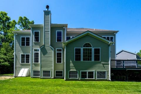 28 Robin Hill Rd, Danvers, MA 01923 photo 36