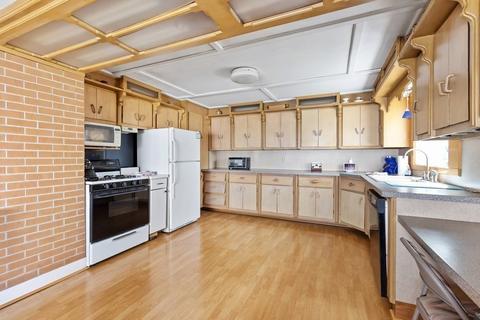 6 Harvard St, Gloucester, MA 01930 photo 8