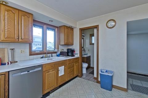 249 Arcade St, Chicopee, MA 01020 photo 9