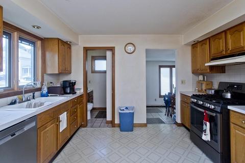 249 Arcade St, Chicopee, MA 01020 photo 12