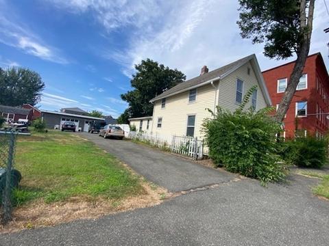 11 Dublin St, Chicopee, MA 01013 photo 3