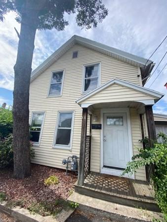 11 Dublin St, Chicopee, MA 01013 photo 2