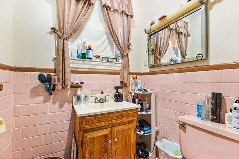 88 Irving, Everett, MA 02149 photo 24