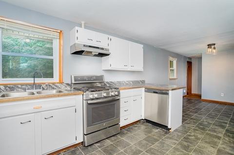 3 Pineview Rd, Dudley, MA 01571 photo 6