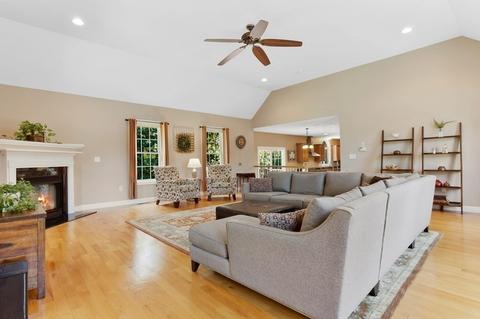 5 Devonshire Rd, Amesbury, MA 01913 photo 15