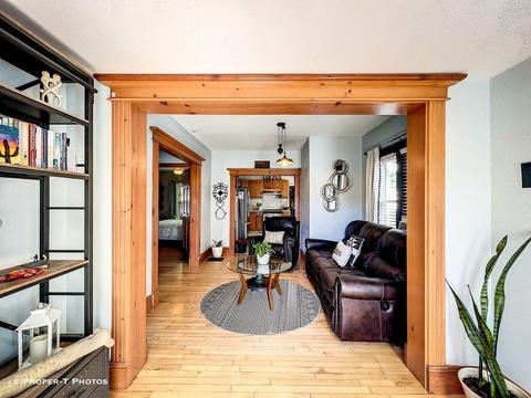 17 Alice St, Springfield, MA 01109 photo 5