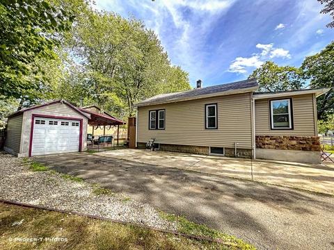17 Alice St, Springfield, MA 01109 photo 3