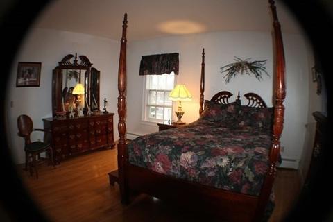 7 Crown St, Worcester, MA 01609 photo 28