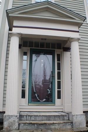 7 Crown St, Worcester, MA 01609 photo 3