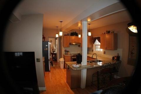 7 Crown St, Worcester, MA 01609 photo 25