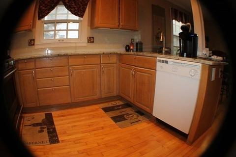 7 Crown St, Worcester, MA 01609 photo 24