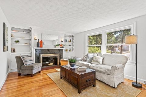 1446 Main St, Reading, MA 01867 photo 1