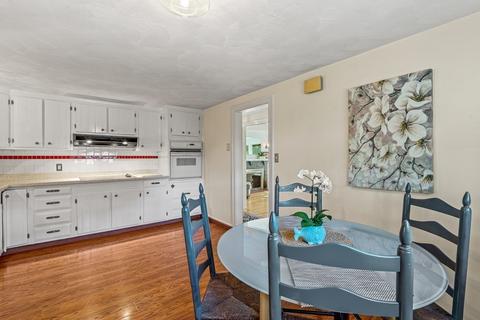 1446 Main St, Reading, MA 01867 photo 9