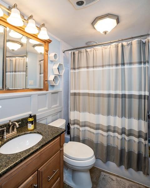 25 Butternut Cir, Springfield, MA 01128 photo 27