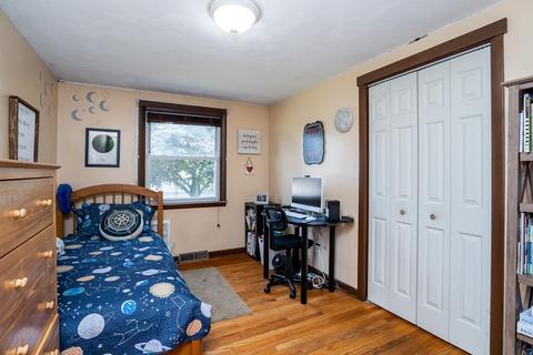 25 Butternut Cir, Springfield, MA 01128 photo 28
