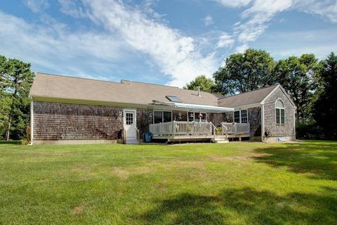 14 Grant Breen Dr, Mashpee, MA 02649 photo 3