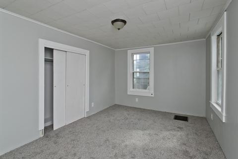 25 Greene Pl, Springfield, MA 01109 photo 23