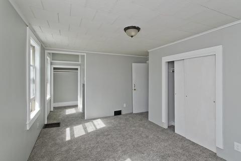 25 Greene Pl, Springfield, MA 01109 photo 24
