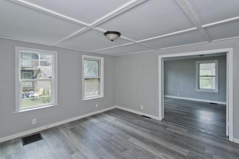 25 Greene Pl, Springfield, MA 01109 photo 14