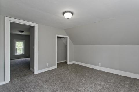 25 Greene Pl, Springfield, MA 01109 photo 19