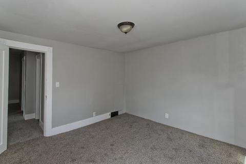 25 Greene Pl, Springfield, MA 01109 photo 22