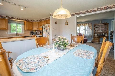 56 Granby St, Springfield, MA 01108 photo 15