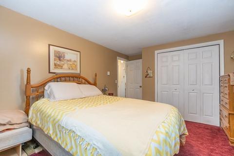 56 Granby St, Springfield, MA 01108 photo 25