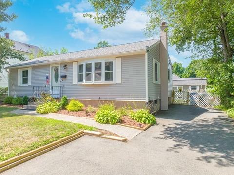56 Granby St, Springfield, MA 01108 photo 3