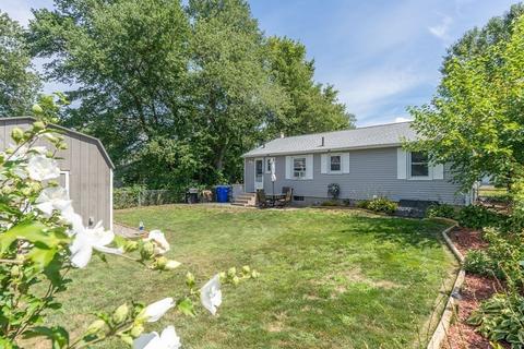 56 Granby St, Springfield, MA 01108 photo 4