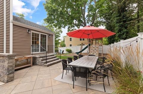 3 Bond St, Reading, MA 01867 photo 32