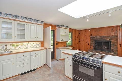 125 Westboro Rd, Upton, MA 01568 photo 6