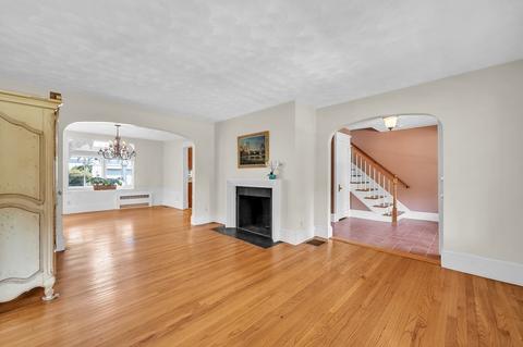 100 Bronson Ter, Springfield, MA 01108 photo 8