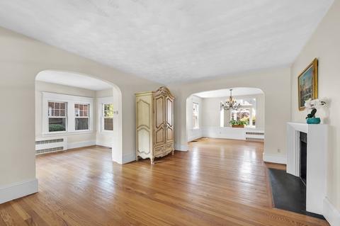 100 Bronson Ter, Springfield, MA 01108 photo 12