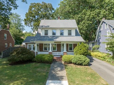 100 Bronson Ter, Springfield, MA 01108 photo 1