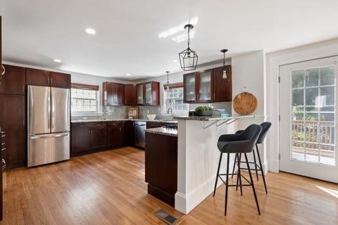 43 Hackensack Rd, Brookline, MA 02467 photo 8