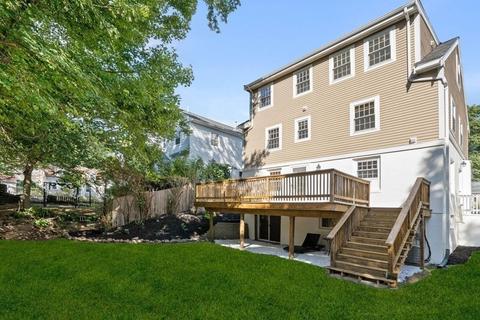 43 Hackensack Rd, Brookline, MA 02467 photo 1