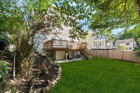 43 Hackensack Rd, Brookline, MA 02467 photo 2