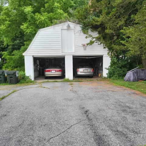 39 Brodeur Ave, Webster, MA 01570 photo 3
