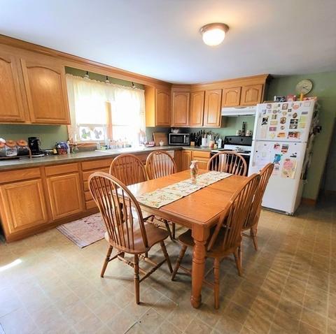 39 Brodeur Ave, Webster, MA 01570 photo 22