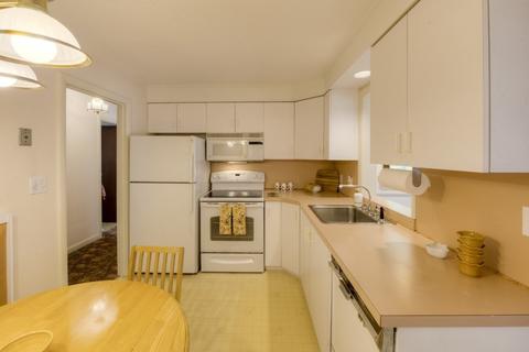 10 Pine Tree Ln, Worcester, MA 01609 photo 9