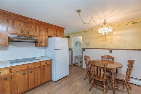 9 Auburn St, Everett, MA 02149 photo 12
