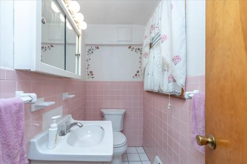 9 Auburn St, Everett, MA 02149 photo 23