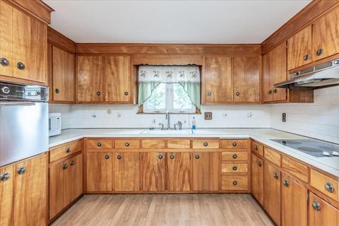 9 Auburn St, Everett, MA 02149 photo 11