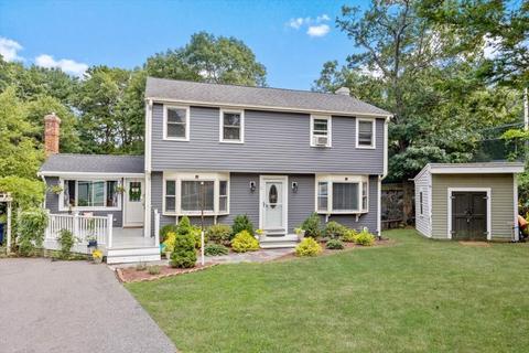 1 Seneca Ln, Plymouth, MA 02360
